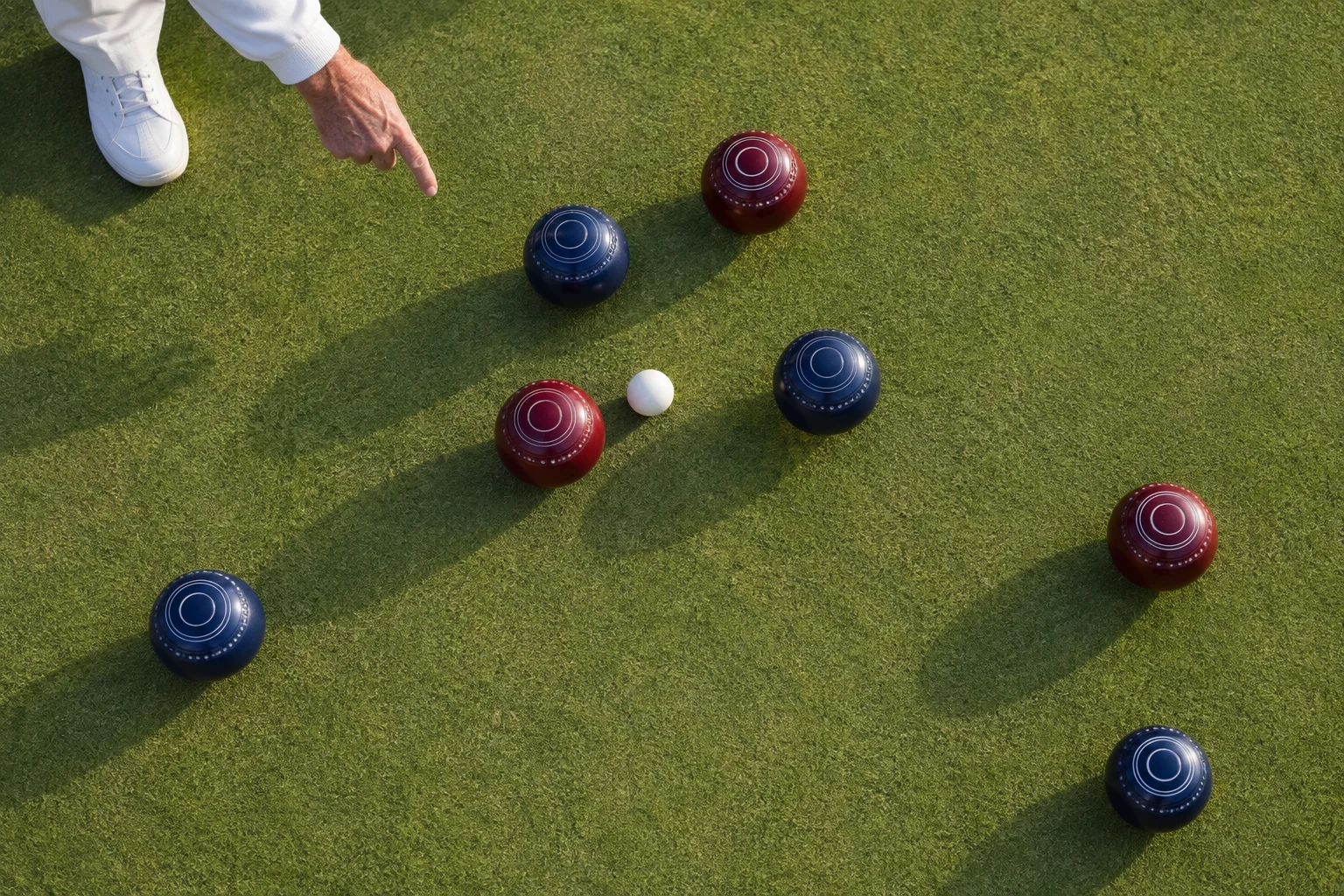Lawn Bowls Strategy for Beginners: How to Build the Head